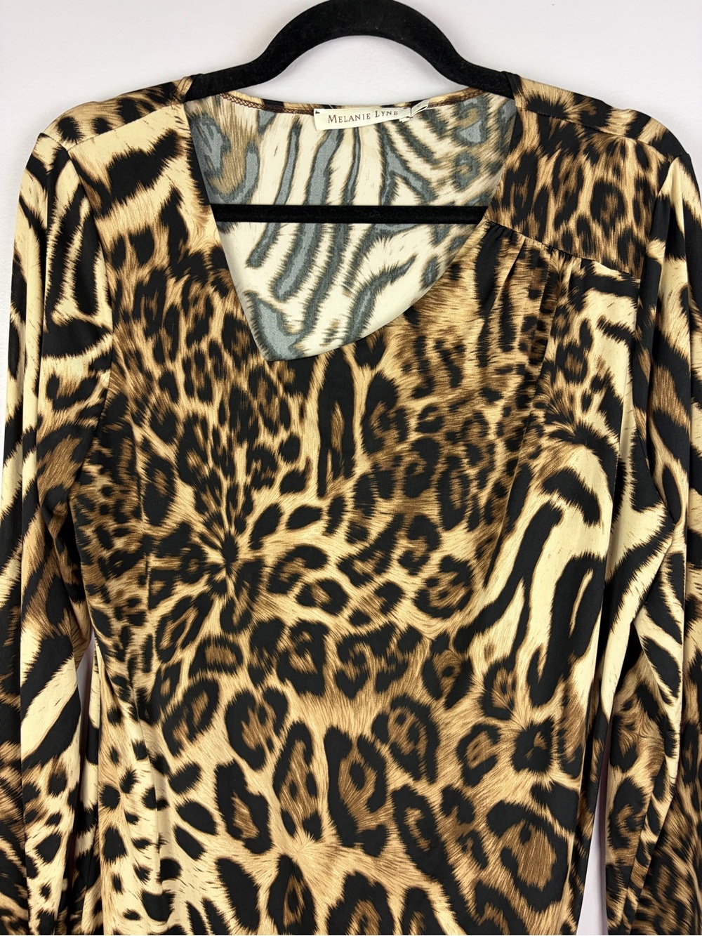 Melanie Lyne Size 12 Leopard Zebra Animal Print Asymmetrical Tunic Top - Picture 3 of 14